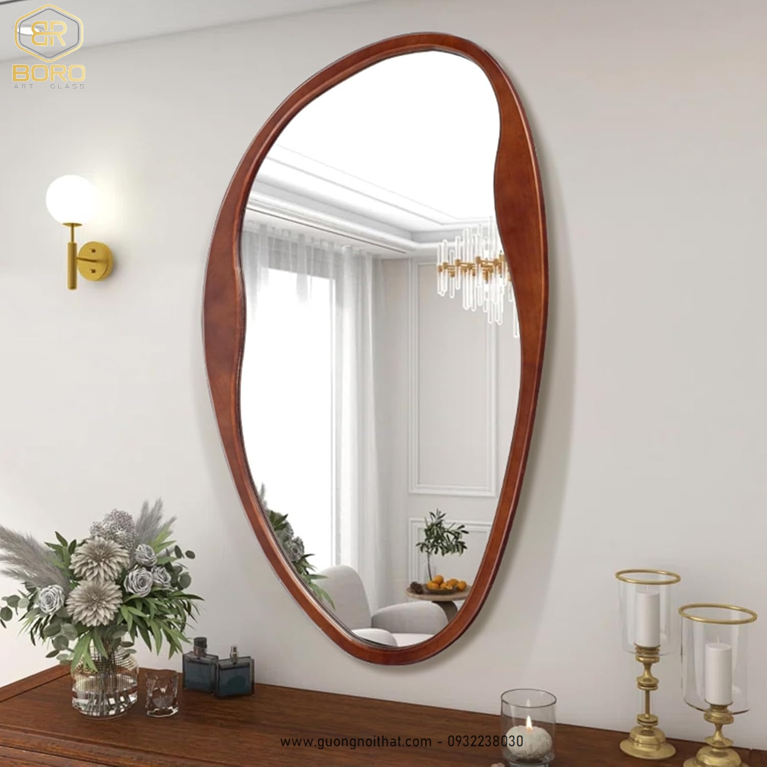 Gương gỗ không đối xứng, Gương treo tường không đều