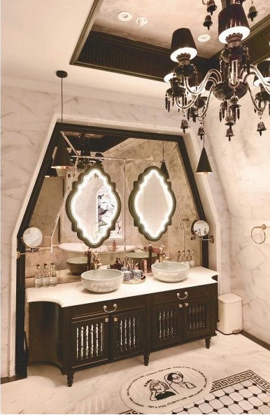 Gương trang trí phòng khách, Gương treo tường Khách sạn,Gương phòng tắm phong cách Inodochine có đèn led