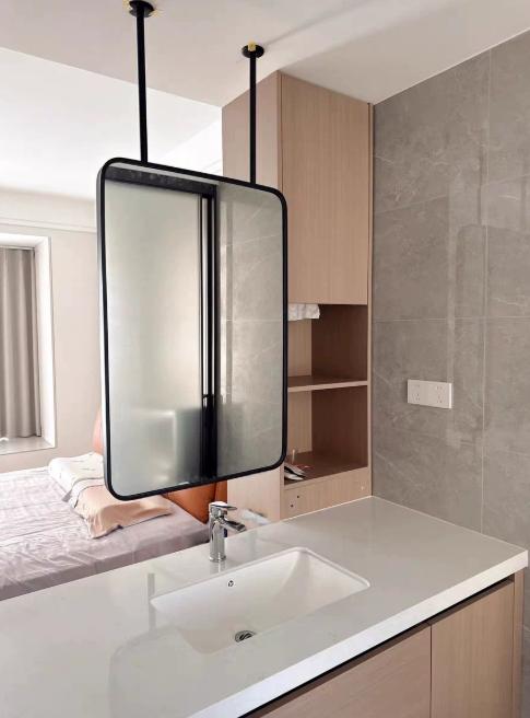 Gương khung inox , gương hiện đại, gương phòng tắm, Gương có thanh treo