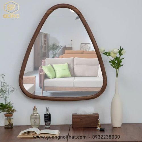 Gương khung gỗ hình tam giác CNC120, kích thước 70*76cm