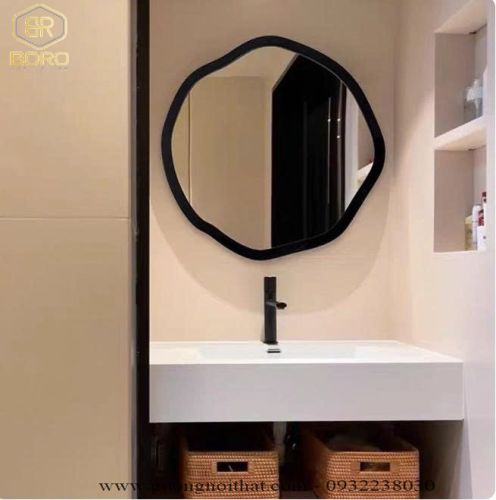 Gương trang điểm treo tường hình dạng đặc biệt CNC136, kích thước 60*60 cm