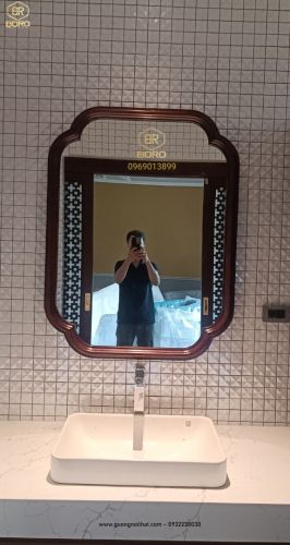Gương trang trí, gương  khung gỗ tự nhiên bản soi CNC160, kích thước 60*90cm
