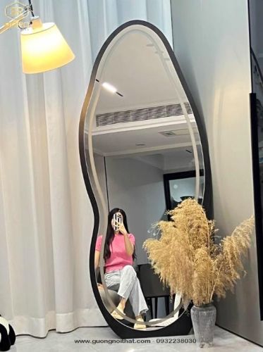 Gương trang điểm LED thông minh, gương treo tường, gương trang điểm cao cấp CNC172-LED