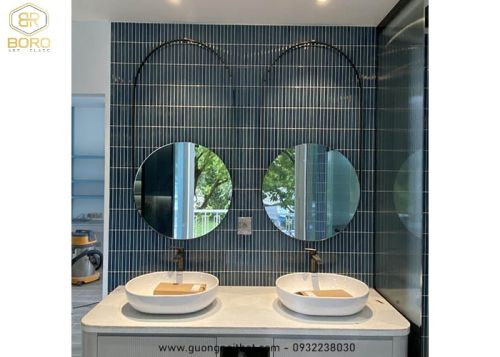 Bộ đôi gương tròn treo tường có khung inox đen cách điệu INOXBR158, kích thước theo yêu cầu