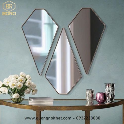 Bộ gương treo hình trái tim khung inox, Gương trang trí phong cách Châu Âu, gương trang trí  INOXBR189, kích thước 49*80cm*3
