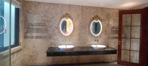 Gương cổ điển có đèn led cảm ứng và sấy gương PULED877, Kích thước 70*106 cm